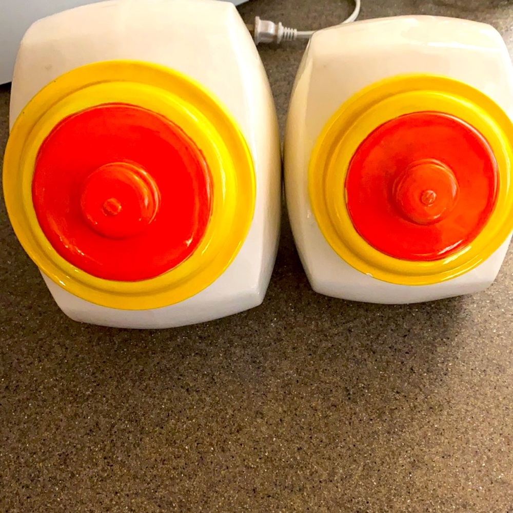 Retro canisters